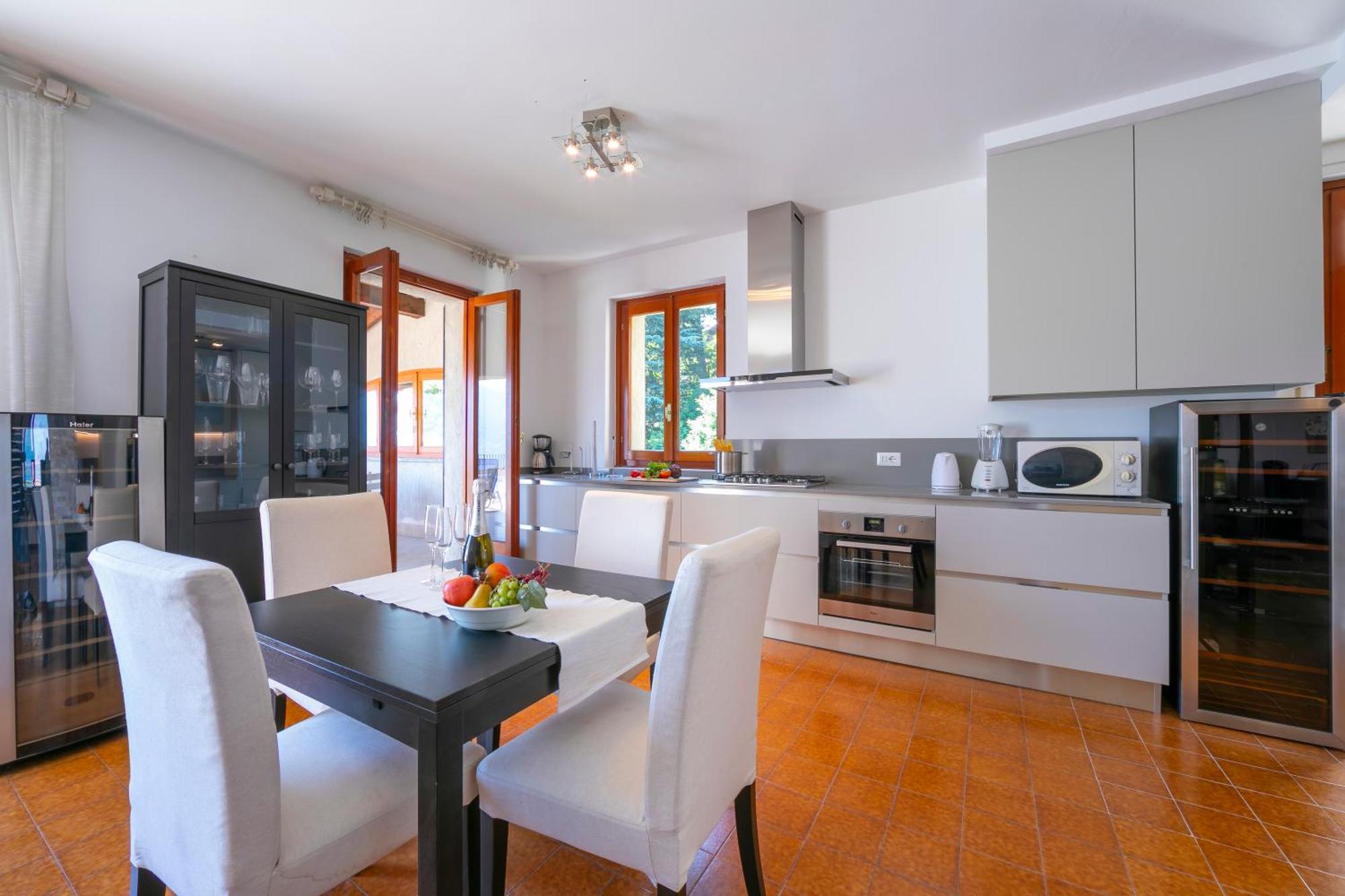 Bella Menaggio Terrazzo Apartment Bagian luar foto